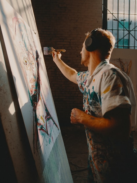 Discover Patrick Murphy’s Art